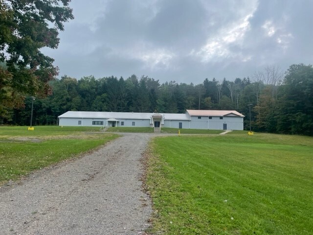 More Photos Of 4250 N State St, Salamanca Freestanding For Sale