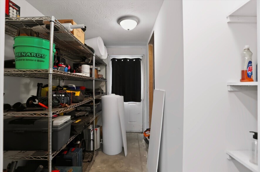 More Photos Of 291 E Two Cent Rd, Bargersville Warehouse For Sale