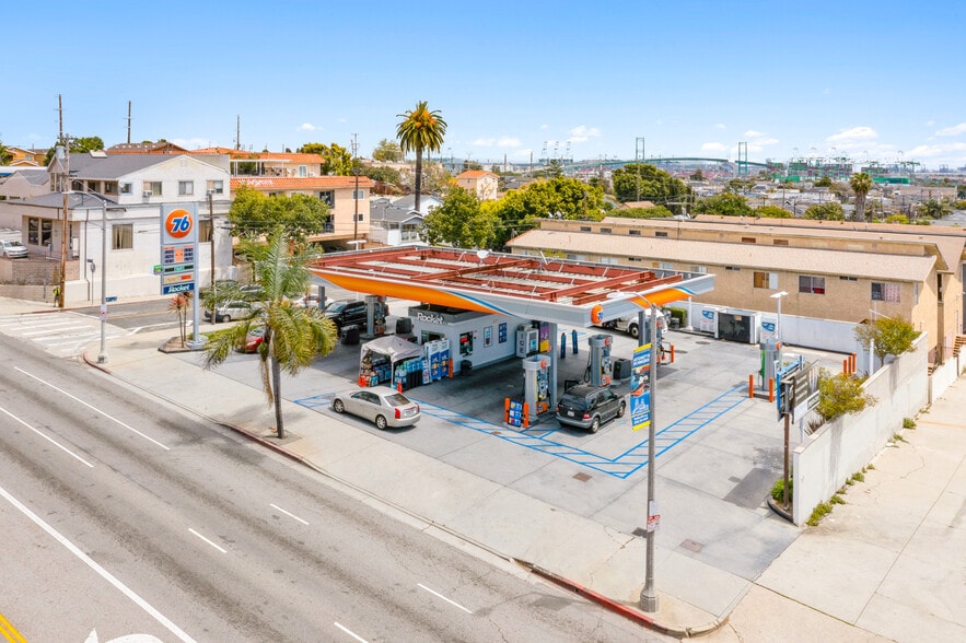 More Photos Of 210 S Gaffey St, San Pedro Service Station For Sale