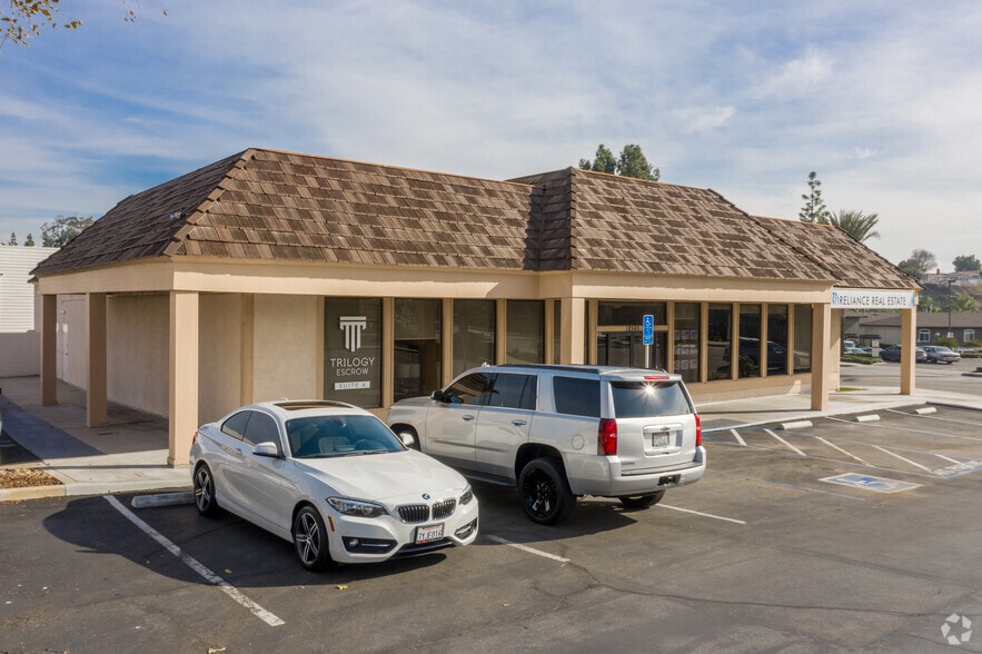 More Photos Of 18565 Yorba Linda Blvd, Yorba Linda Freestanding For Lease
