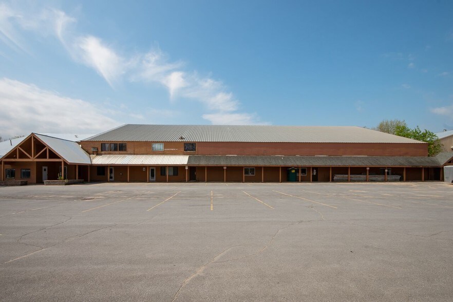 More Photos Of 427 Margaret St, Plattsburgh General Retail For Sale