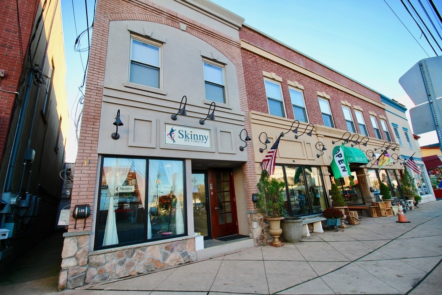 More Photos Of 122-126 Main St, Hackettstown Apartments For Lease