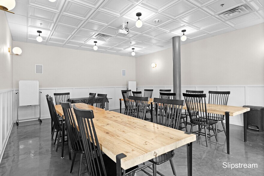 More Photos Of 25 S Division Ave, Grand Rapids Office For Sale