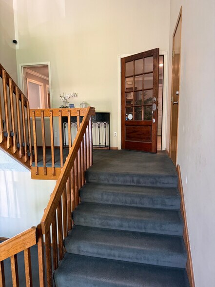 More Photos Of 14-16 Westwoods Dr, Liberty Office For Sale