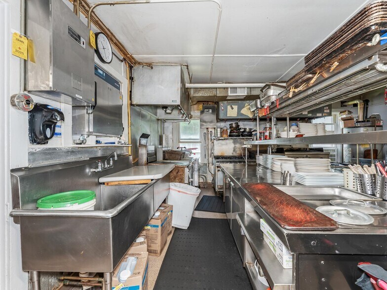 More Photos Of 8599 Big Saint Germain Cir, Saint Germain Restaurant For Sale