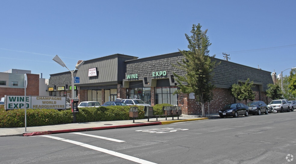 More Photos Of 2933 Santa Monica Blvd, Santa Monica Unknown For Lease