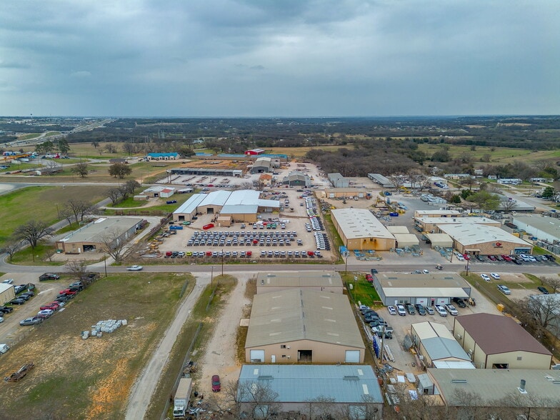 More Photos Of 1814 Barnett Dr, Weatherford Unknown For Lease