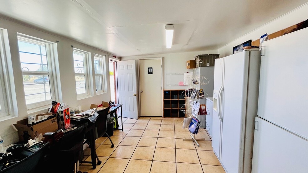 More Photos Of 12036 Bartlett Ave, Adelanto Office Residential For Sale