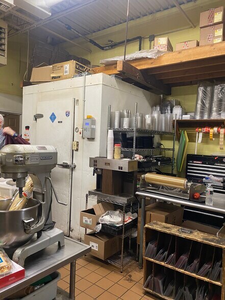 More Photos Of 821 Tiogue Ave, Coventry Supermarket For Sale