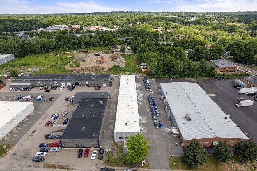 More Photos Of 45 Tosca Dr, Stoughton Warehouse For Lease