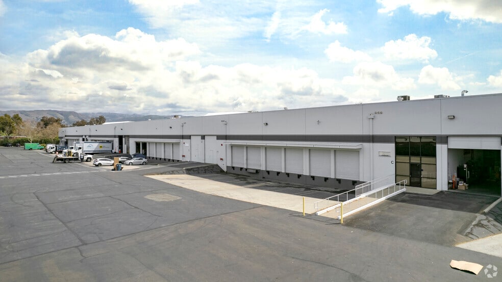 More Photos Of 890 Service St, San Jose Warehouse For Lease