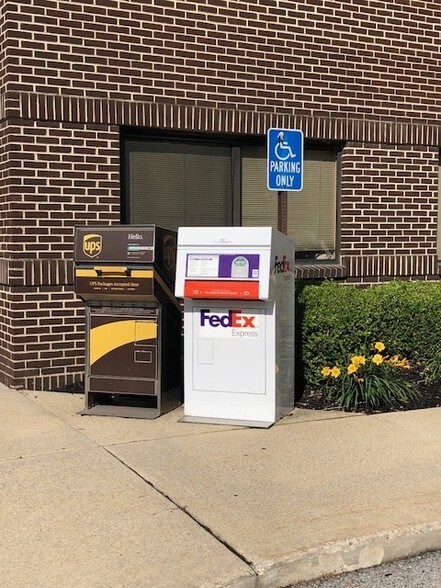 More Photos Of 21 Old Main St, Fishkill Office For Lease