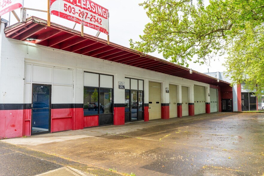 More Photos Of 1500-1502 Washington St, Vancouver Light Distribution For Lease