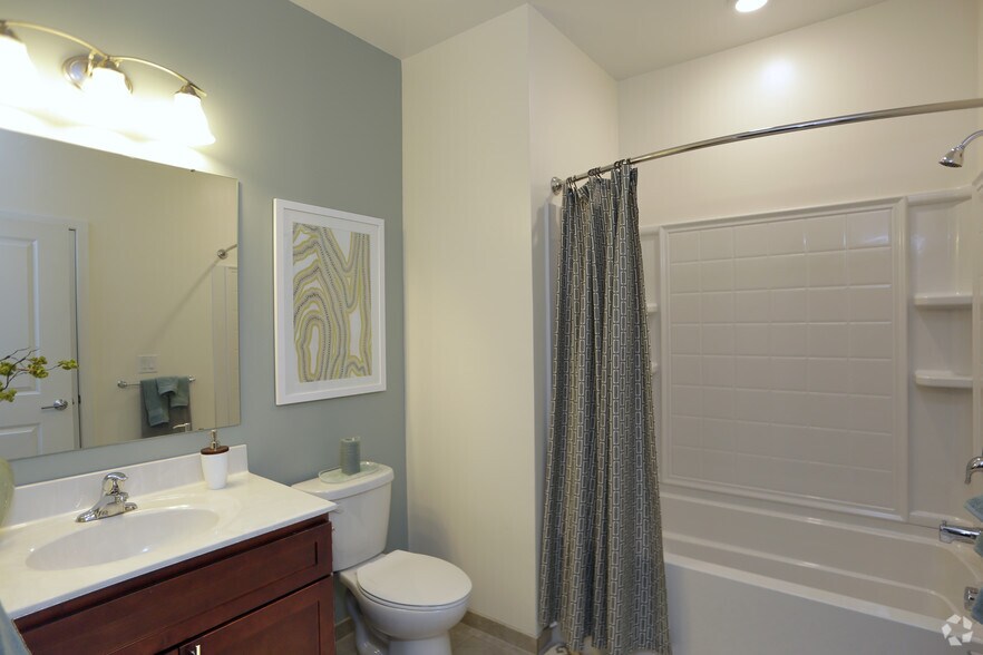 More Photos Of 4 Berry St, North Andover Apartments For Lease