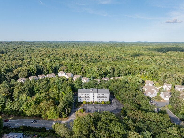 More Photos Of 1538 Turnpike St, North Andover Medical For Sale