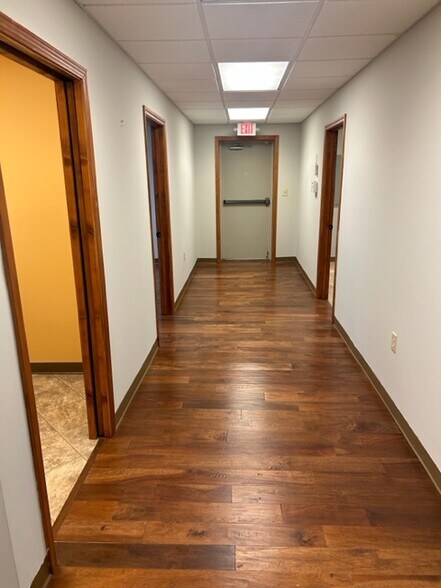 More Photos Of 316 Knox Rd, Knoxville Medical For Lease