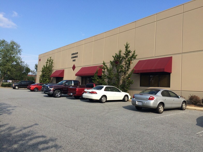More Photos Of 101 E Carteret St, Greensboro Warehouse For Lease