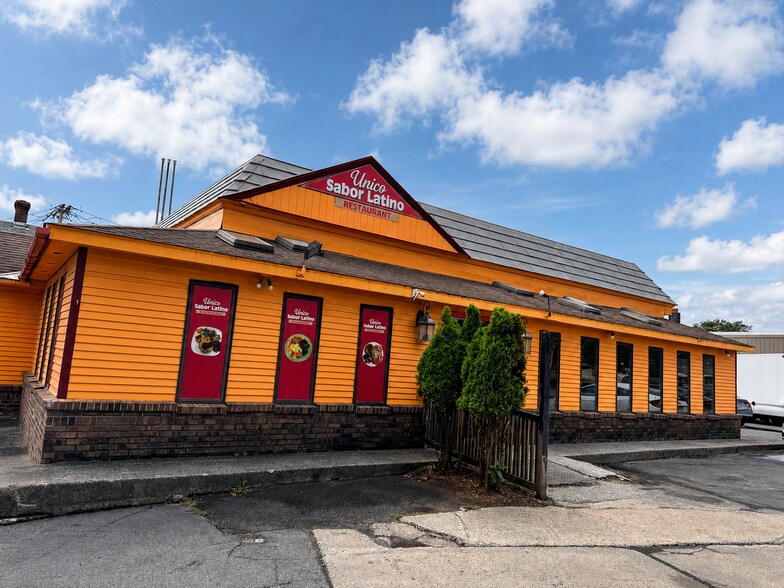 More Photos Of 401 W Dominick St, Rome Restaurant For Sale