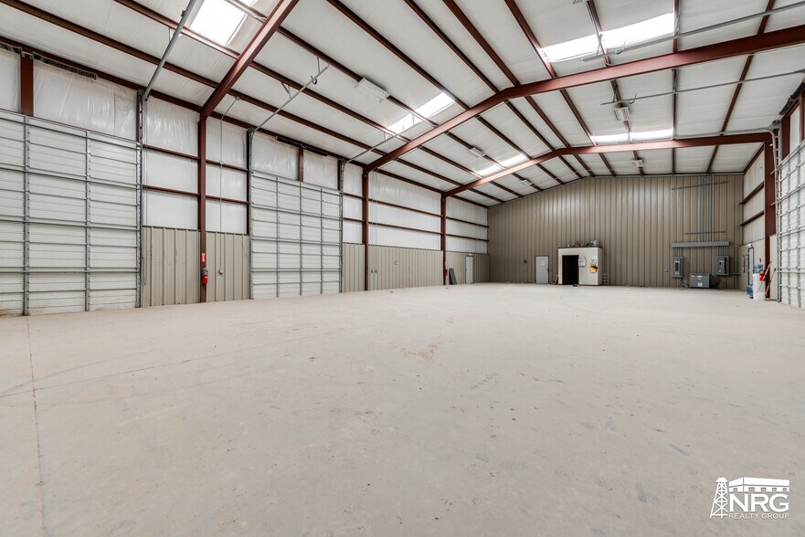 More Photos Of 3211 S County Road 1180, Midland Warehouse For Lease