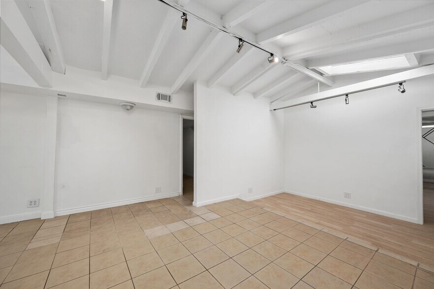 More Photos Of 3861 Jasmine Ave, Culver City Medical For Lease
