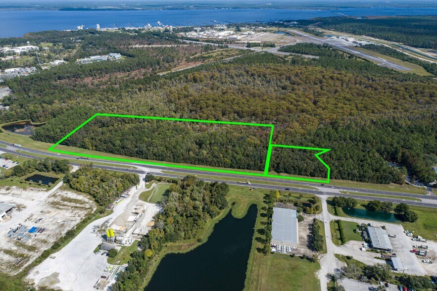 Primary Photo Of 4255 U.S. 17, Green Cove Springs Land For Sale