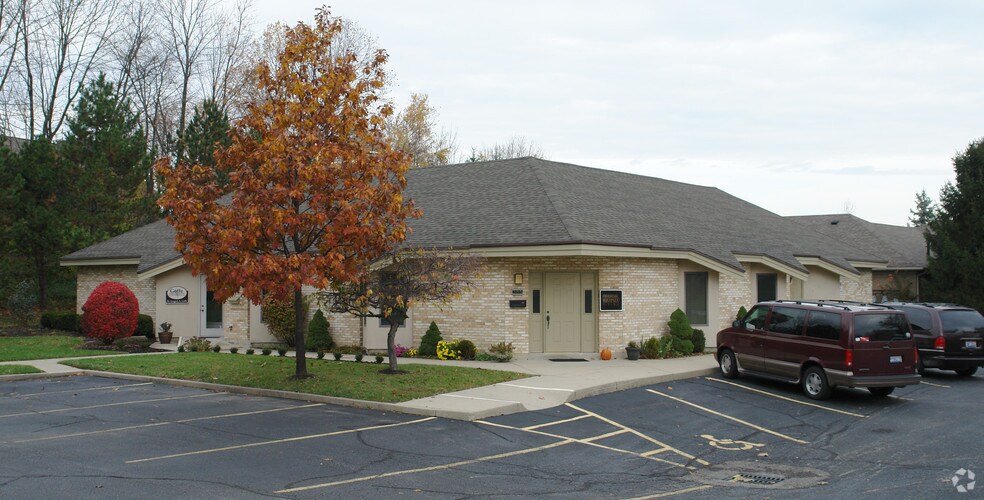 More Photos Of 383-387 Regency Ridge Dr, Dayton Medical For Lease