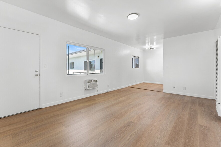 More Photos Of 252 W Elm Ave, Burbank Apartments For Sale