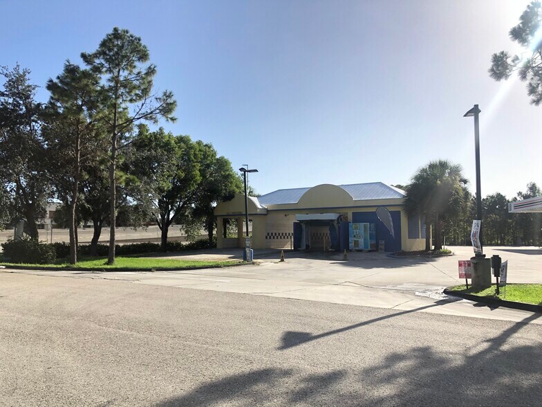 More Photos Of 15251 Convenience Way, Fort Myers Carwash For Lease