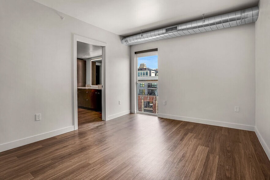 More Photos Of 360 W 200 S, Salt Lake City Apartments For Lease