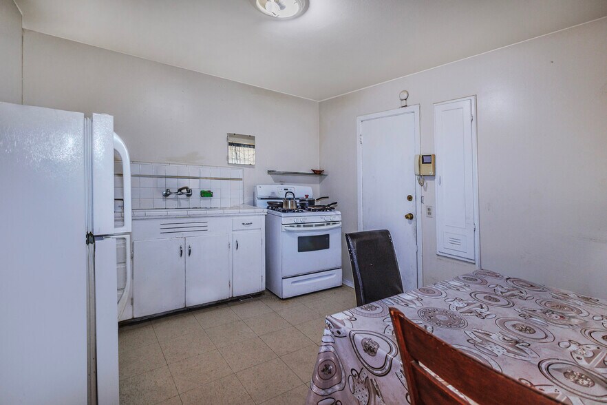 More Photos Of 725-731 Hillside blvd, Daly City Apartments For Sale