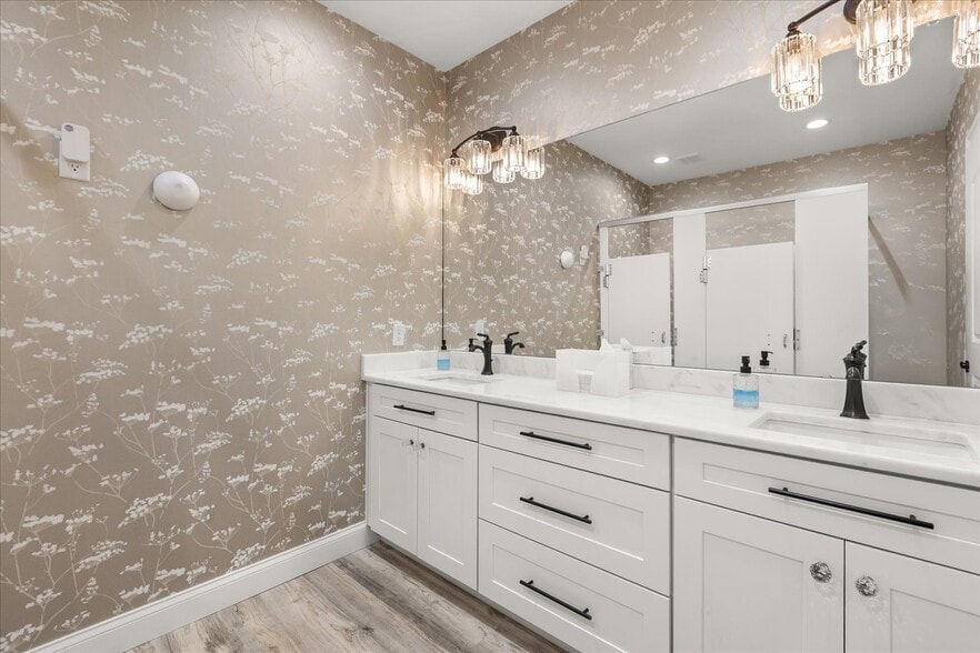 More Photos Of 455 Briar Patch Ln, Geneva Specialty For Sale