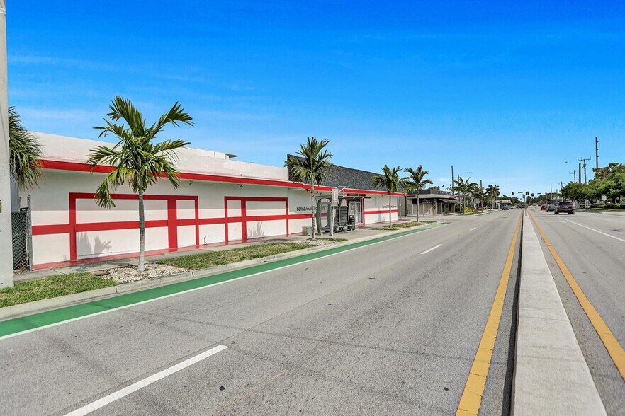 More Photos Of 4343 N Andrews Ave, Oakland Park Storefront Retail Office For Lease