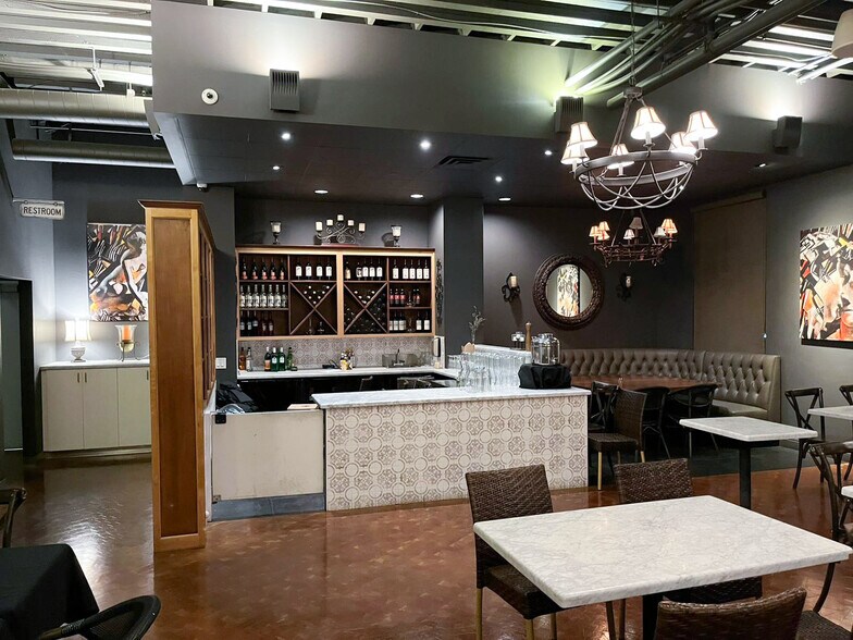 More Photos Of 30770 Russell Ranch Rd, Westlake Village General Retail For Lease