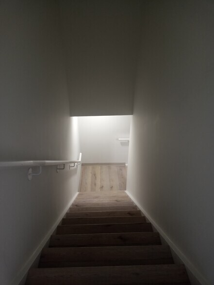 More Photos Of 69 Kempster Ave, Ottawa Office For Sale