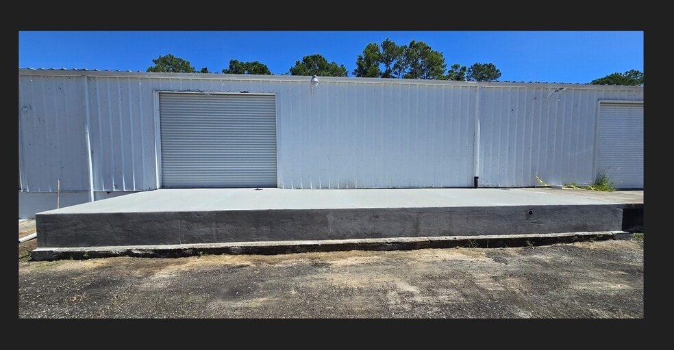 More Photos Of 479 Zoo Pky, Jacksonville Warehouse For Sale