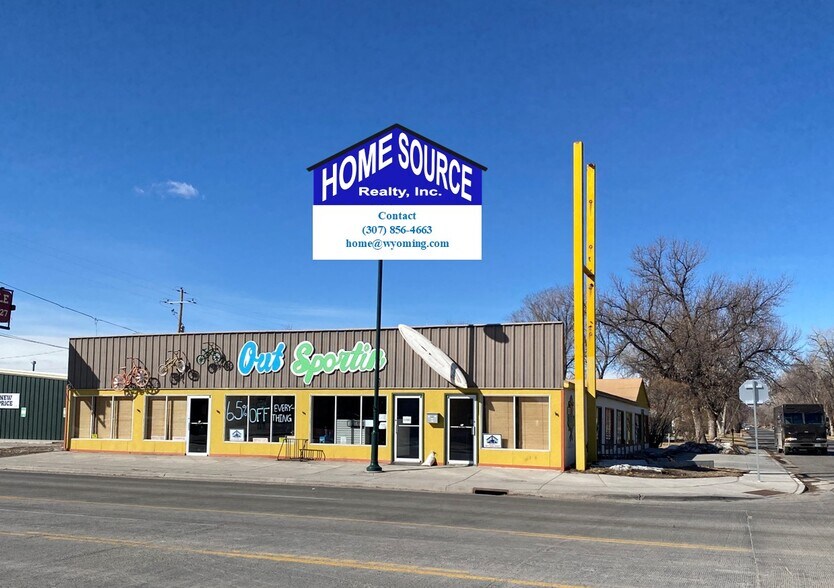 Primary Photo Of 312 S Federal Blvd, Riverton General Retail For Sale