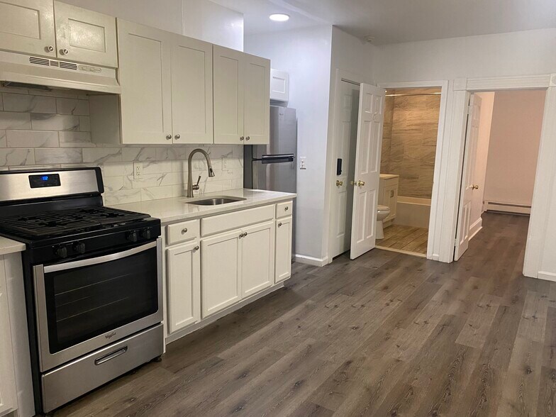 More Photos Of 164 Grove St, New Britain Apartments For Sale