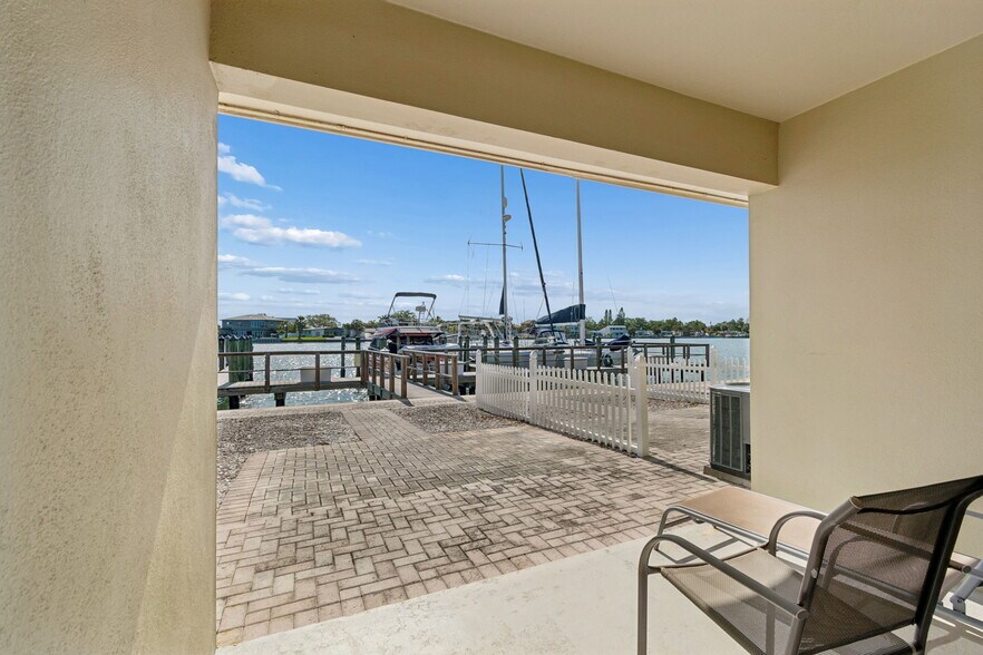 More Photos Of 2307 Bay Blvd, Indian Rocks Beach Apartments For Sale