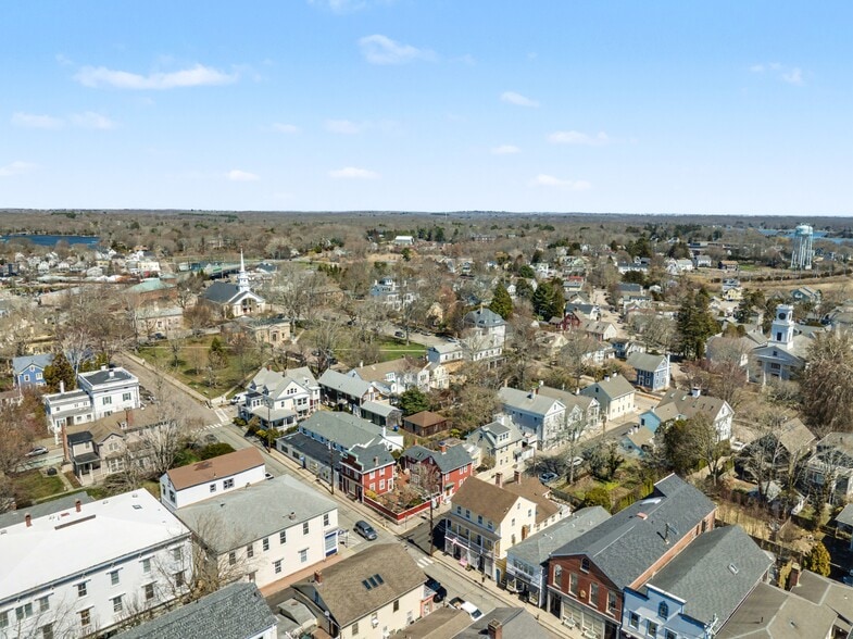 More Photos Of 145 Water St, Stonington Storefront Retail Office For Sale
