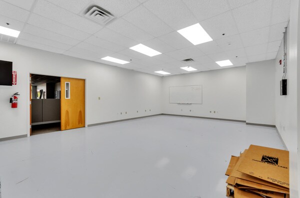 More Photos Of 6000 Pelham Rd, Greenville Warehouse For Sale