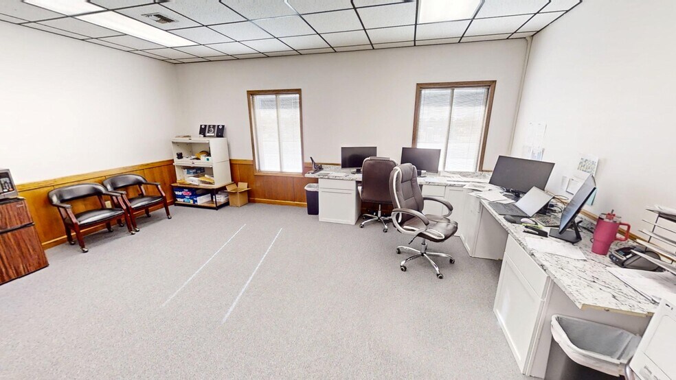 More Photos Of 103-105 E 27th St, Hays Office For Sale