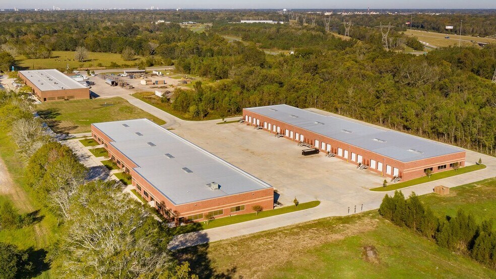 More Photos Of 8184 Hwy 44, Gonzales Research And Development For Lease