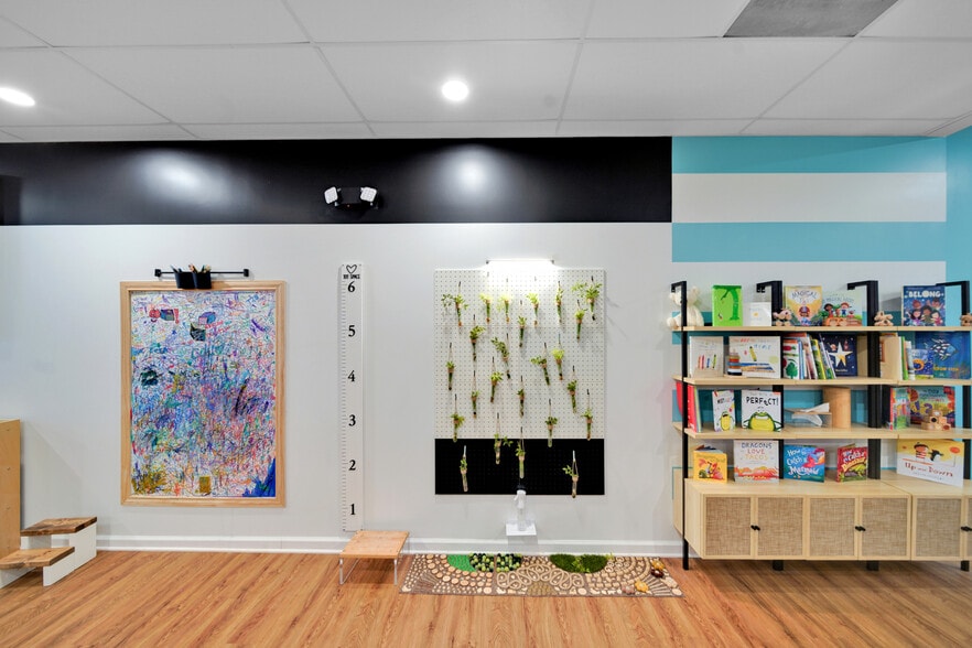 More Photos Of 1321 Rockville Pike, Rockville Freestanding For Lease