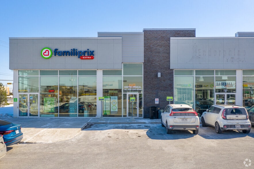 More Photos Of 7505 Grande Allée, Brossard Unknown For Lease