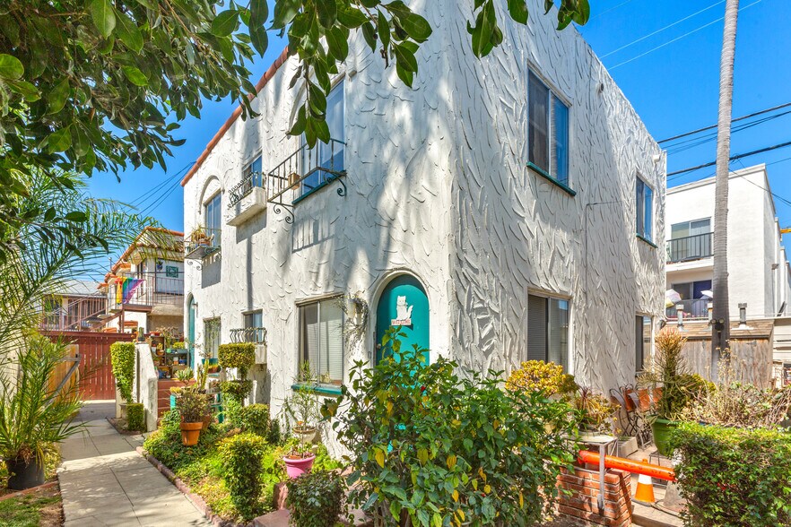 More Photos Of 3749 4th Ave, San Diego Multifamily For Sale