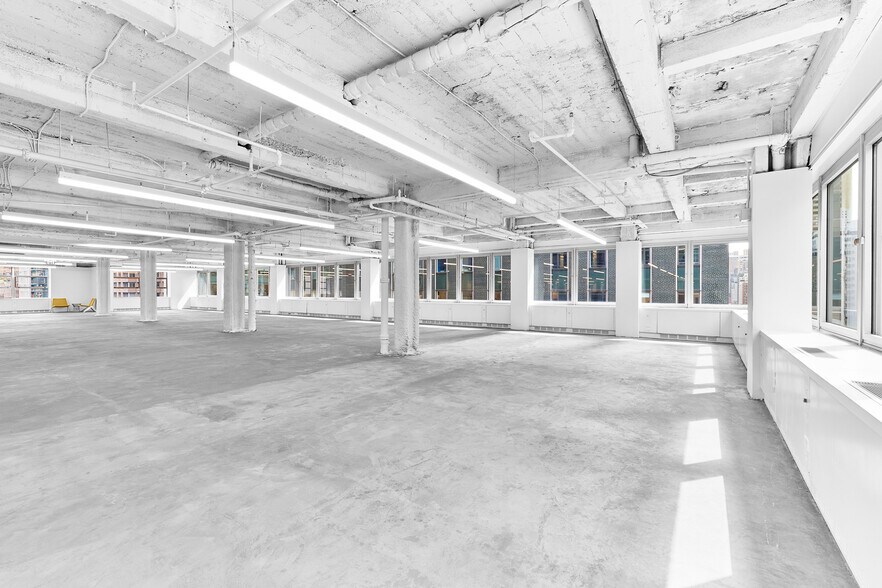More Photos Of 5 Grand Central East, New York Office For Lease
