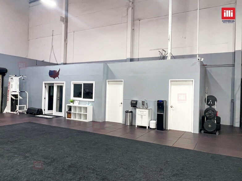 More Photos Of 31166 Via Colinas, Thousand Oaks Flex For Lease