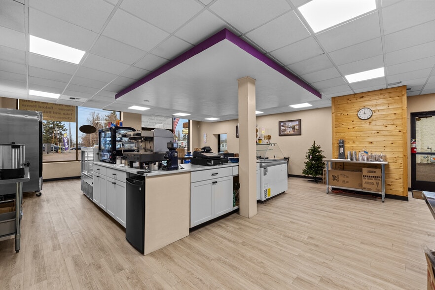 More Photos Of 1282 US Highway 2 E, Kalispell Apartments For Sale