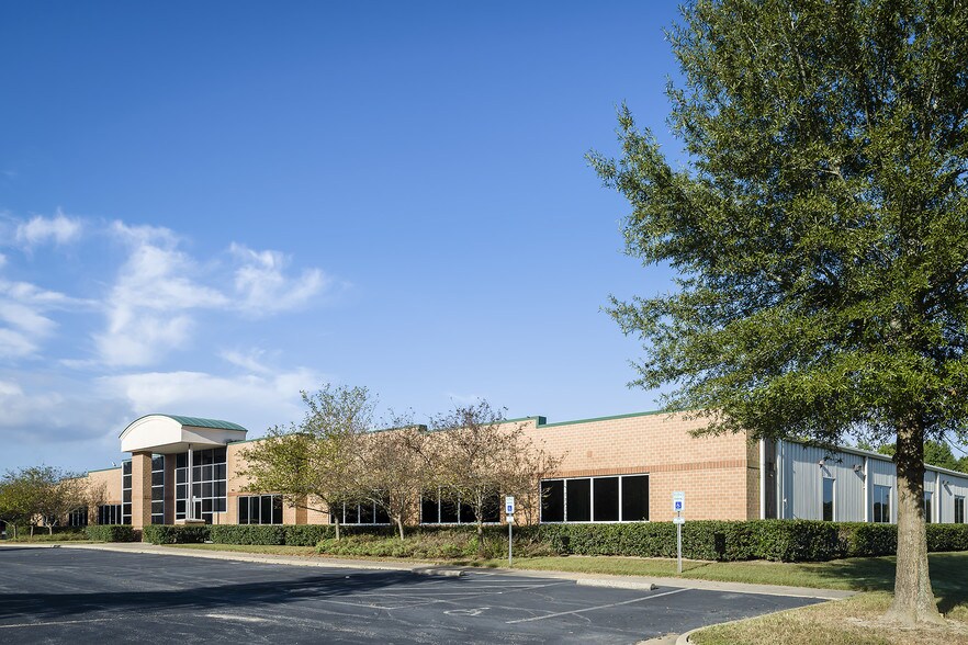 More Photos Of 2371 Wilroy Rd, Suffolk Flex For Sale