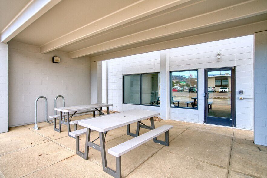 More Photos Of 1860 38th St, Boulder Distribution For Lease